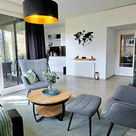 Ferienwohnung Fuchsbau Mit Kamin & Terrasse & Hunde Winterberg Exterior foto